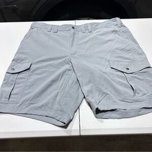 Men's Duluth Trading Light Gray Relaxed Fit Cargo Shorts size 42